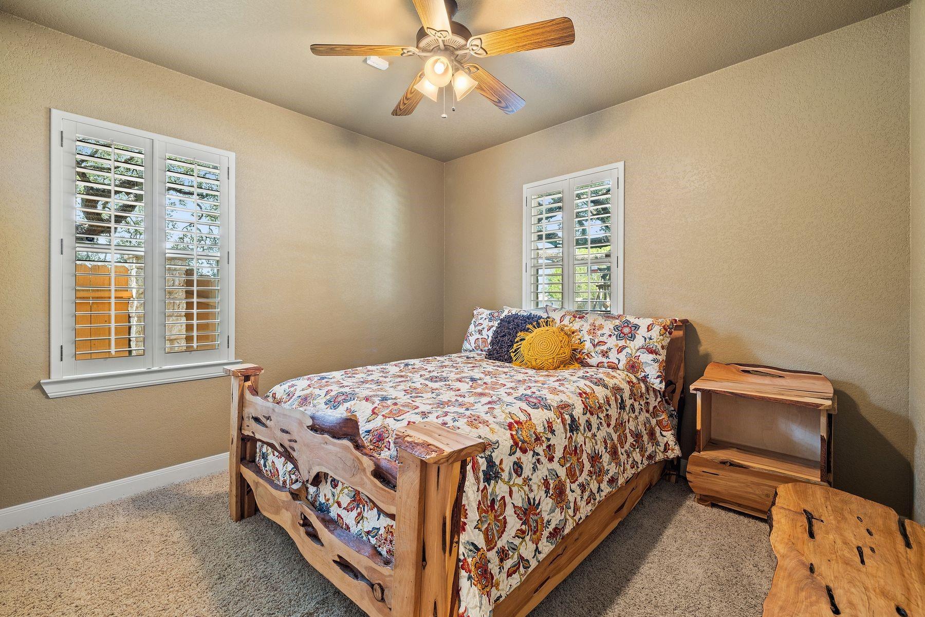 115 W Bluebriar Drive Marble Falls TX 78654