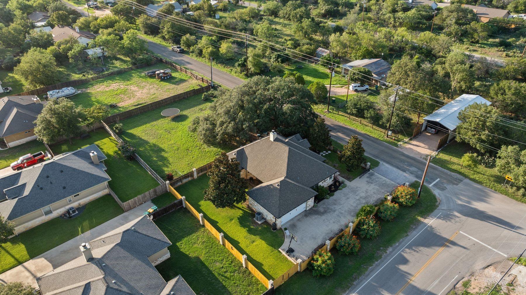 115 W Bluebriar Drive Marble Falls TX 78654