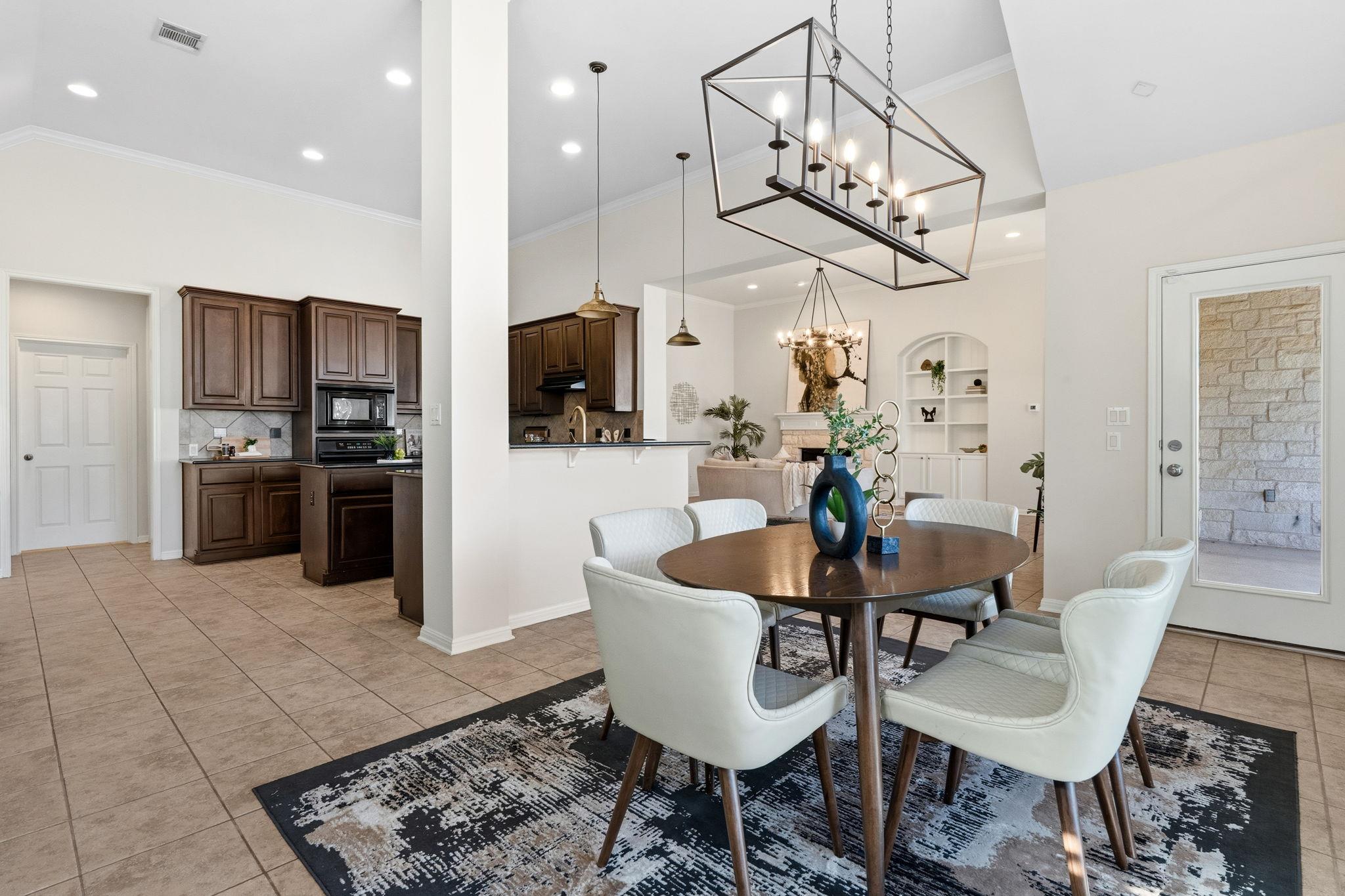9613 Indina Hills Drive Austin TX 78717