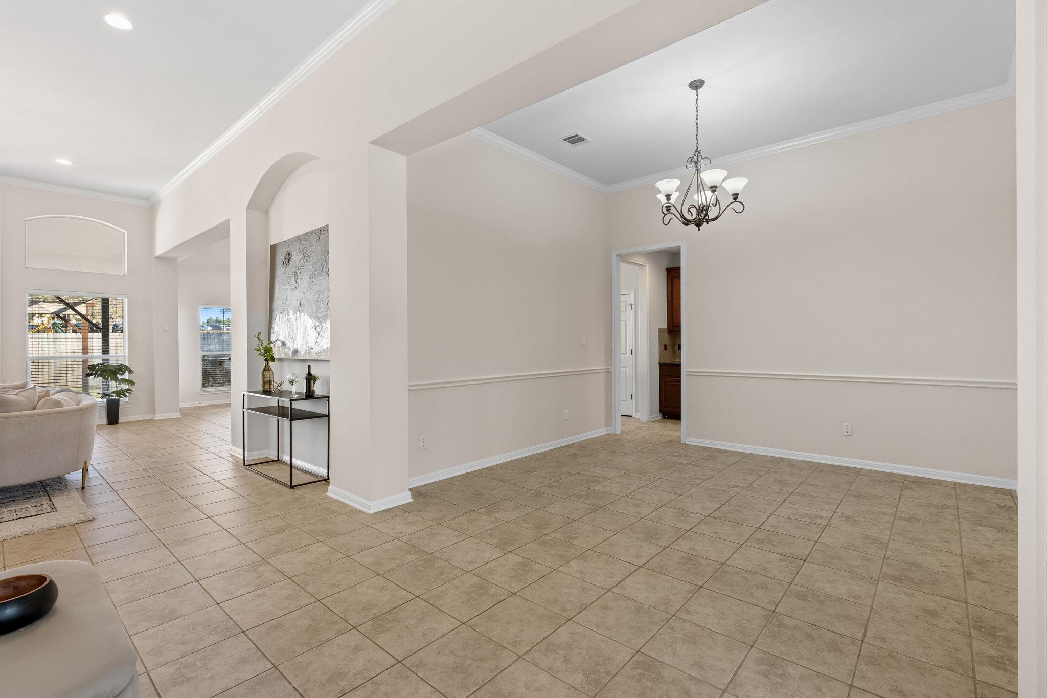 9613 Indina Hills Drive Austin TX 78717