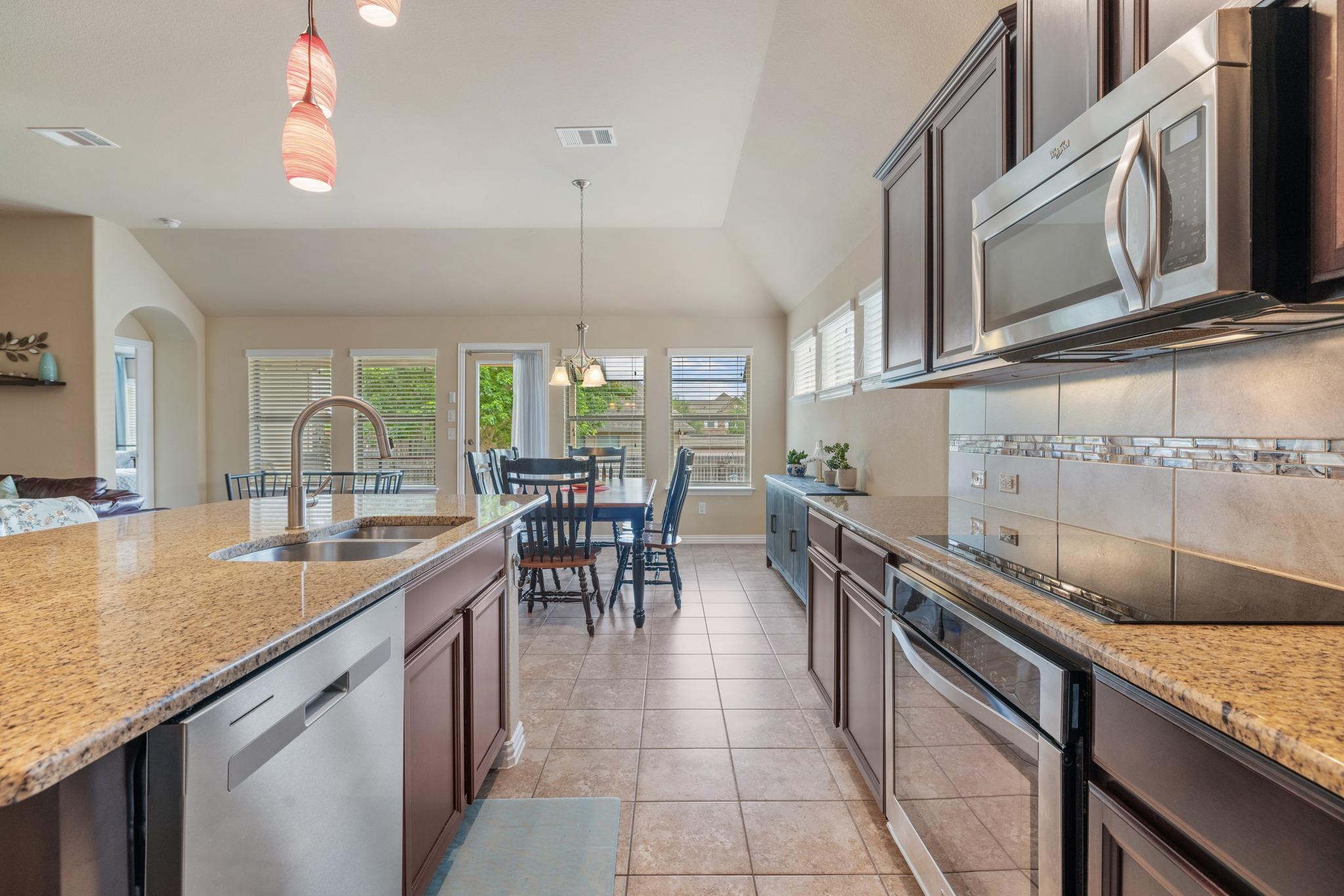921 Tabernash Drive Leander TX 78641
