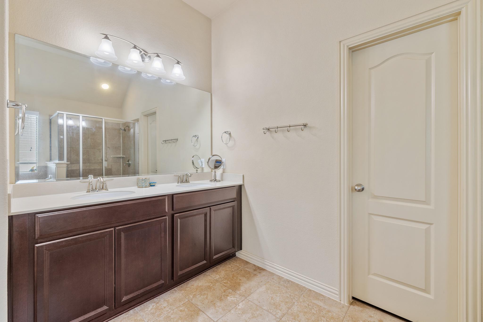 921 Tabernash Drive Leander TX 78641