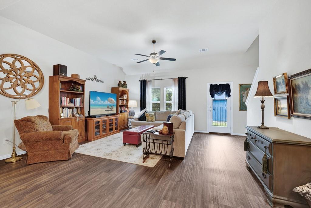 1444 Harwell Loop Kyle TX 78640
