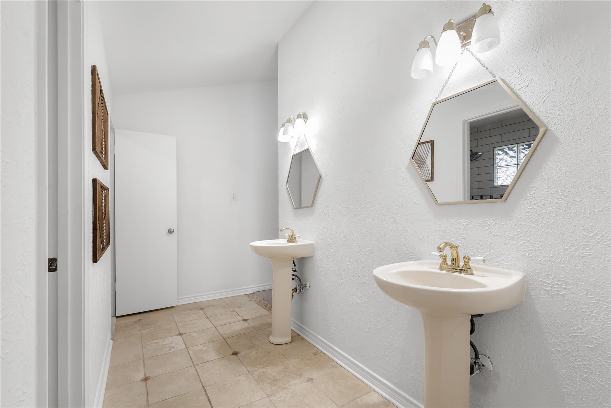 8306 Seminary Ridge Drive Austin TX 78745