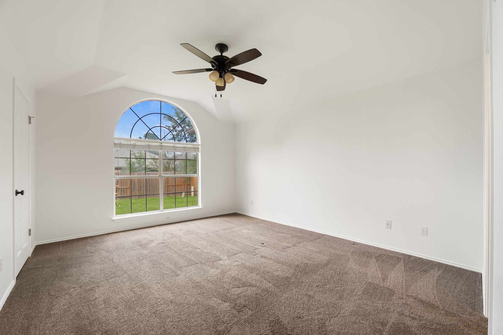 1106 Woodview Drive Leander TX 78641