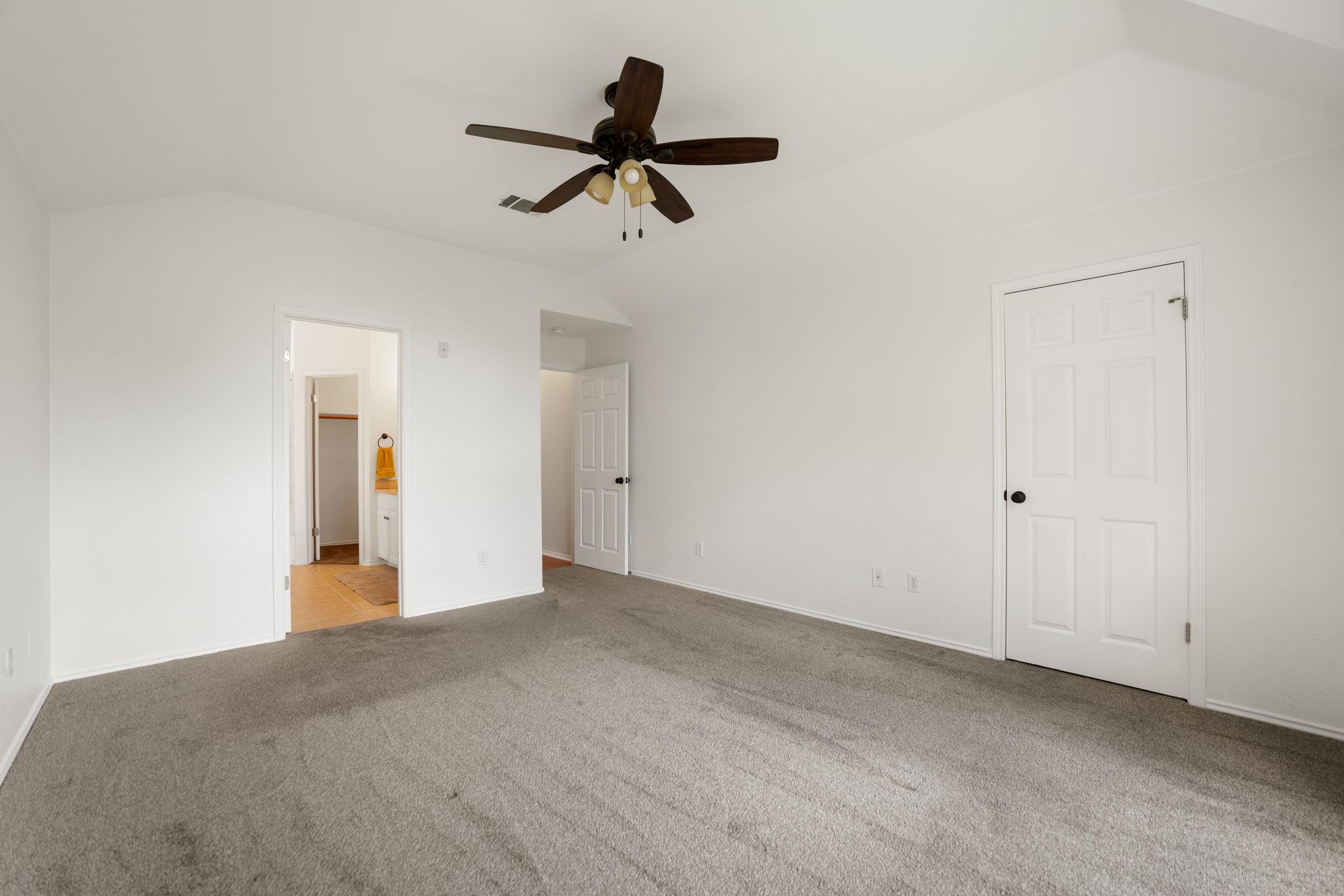 1106 Woodview Drive Leander TX 78641