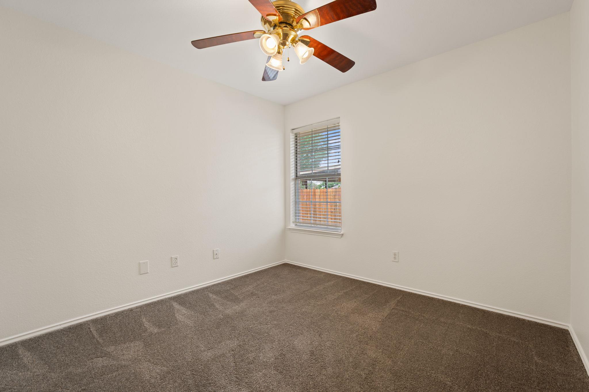 1106 Woodview Drive Leander TX 78641