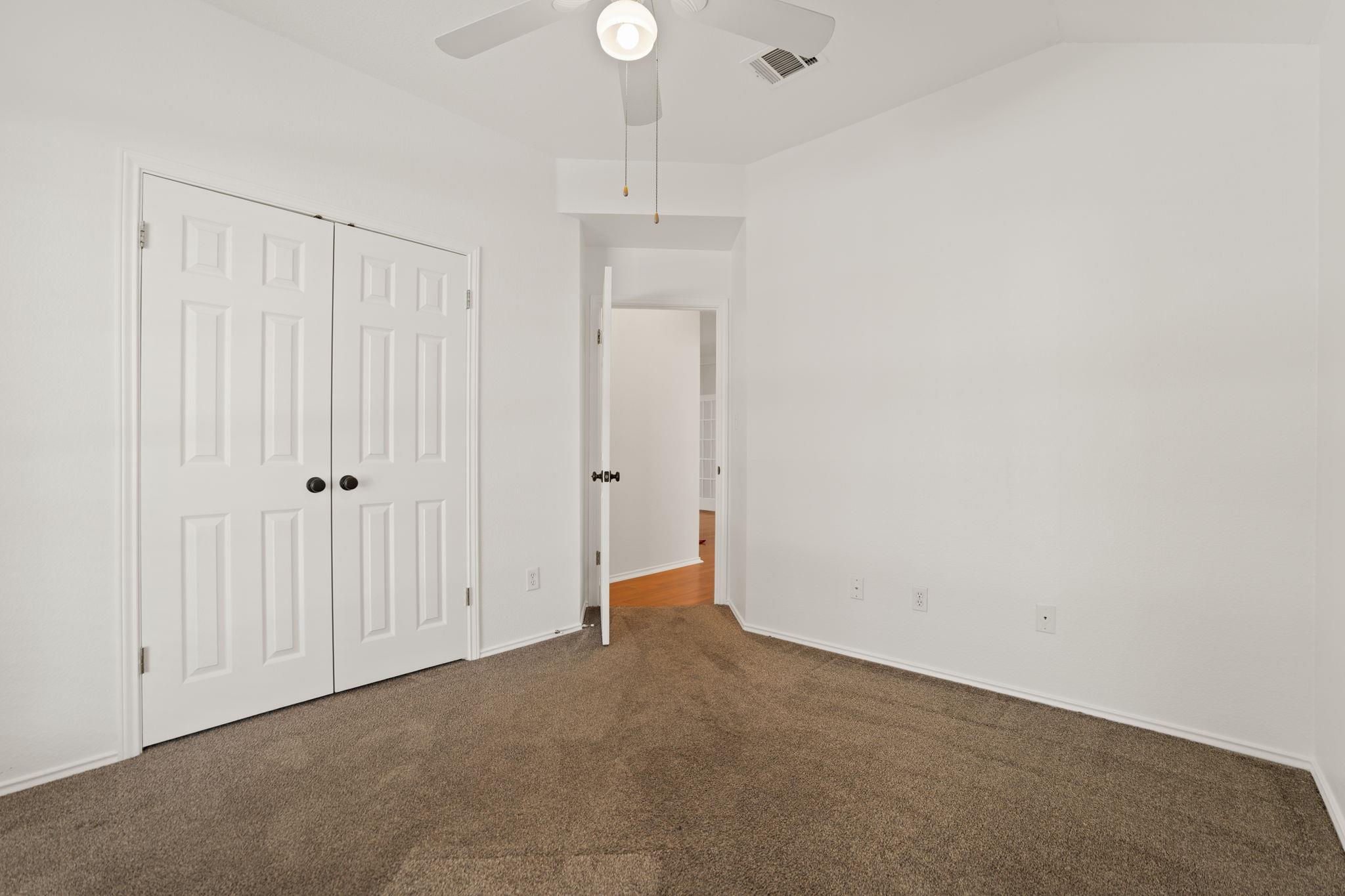 1106 Woodview Drive Leander TX 78641