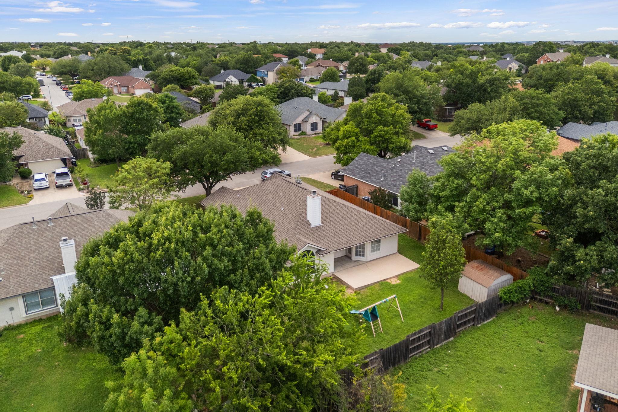 1106 Woodview Drive Leander TX 78641