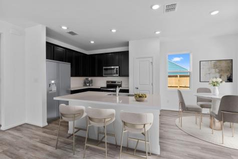 106 Pebblestream Pass Taylor TX 76574