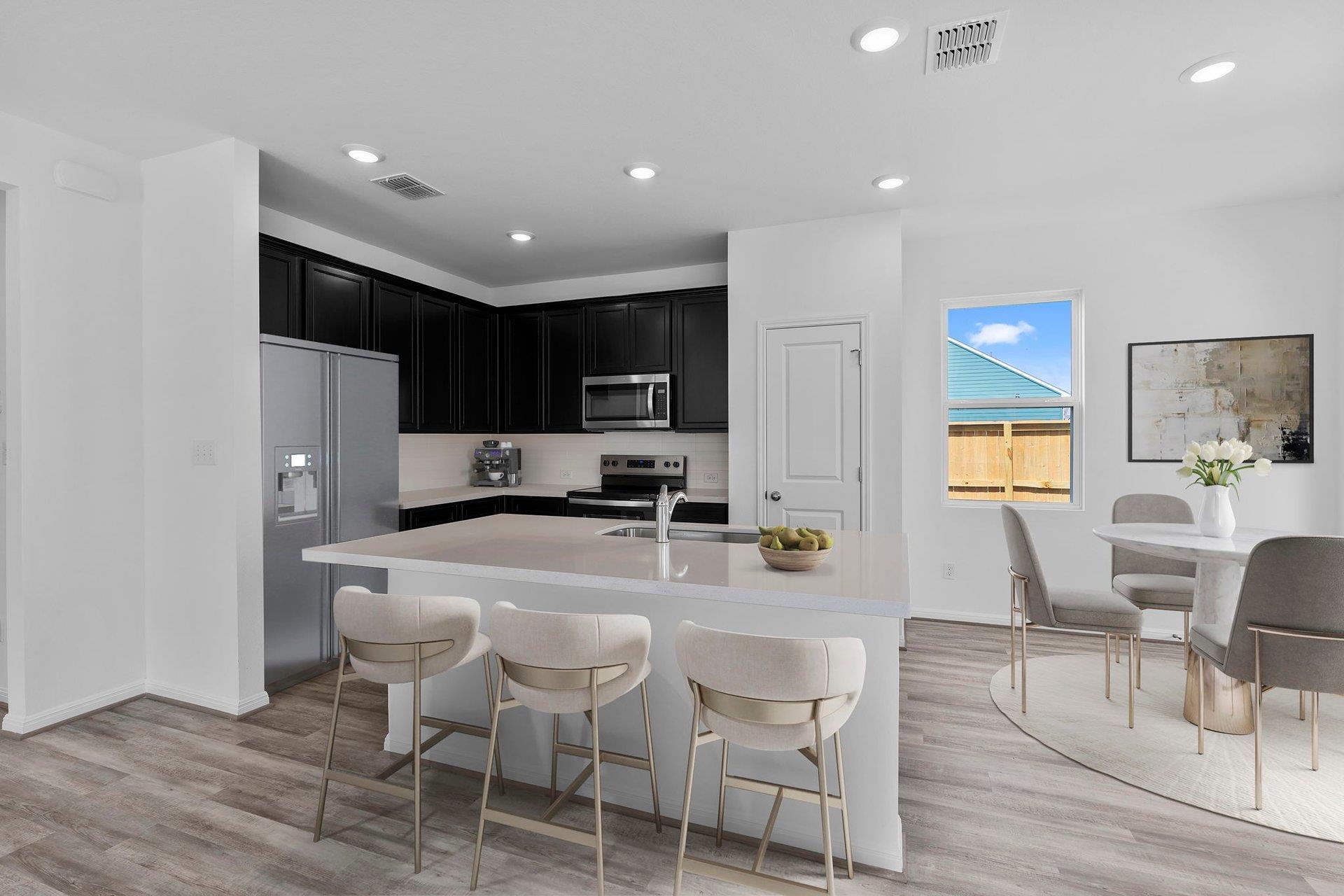 106 Pebblestream Pass Taylor TX 76574