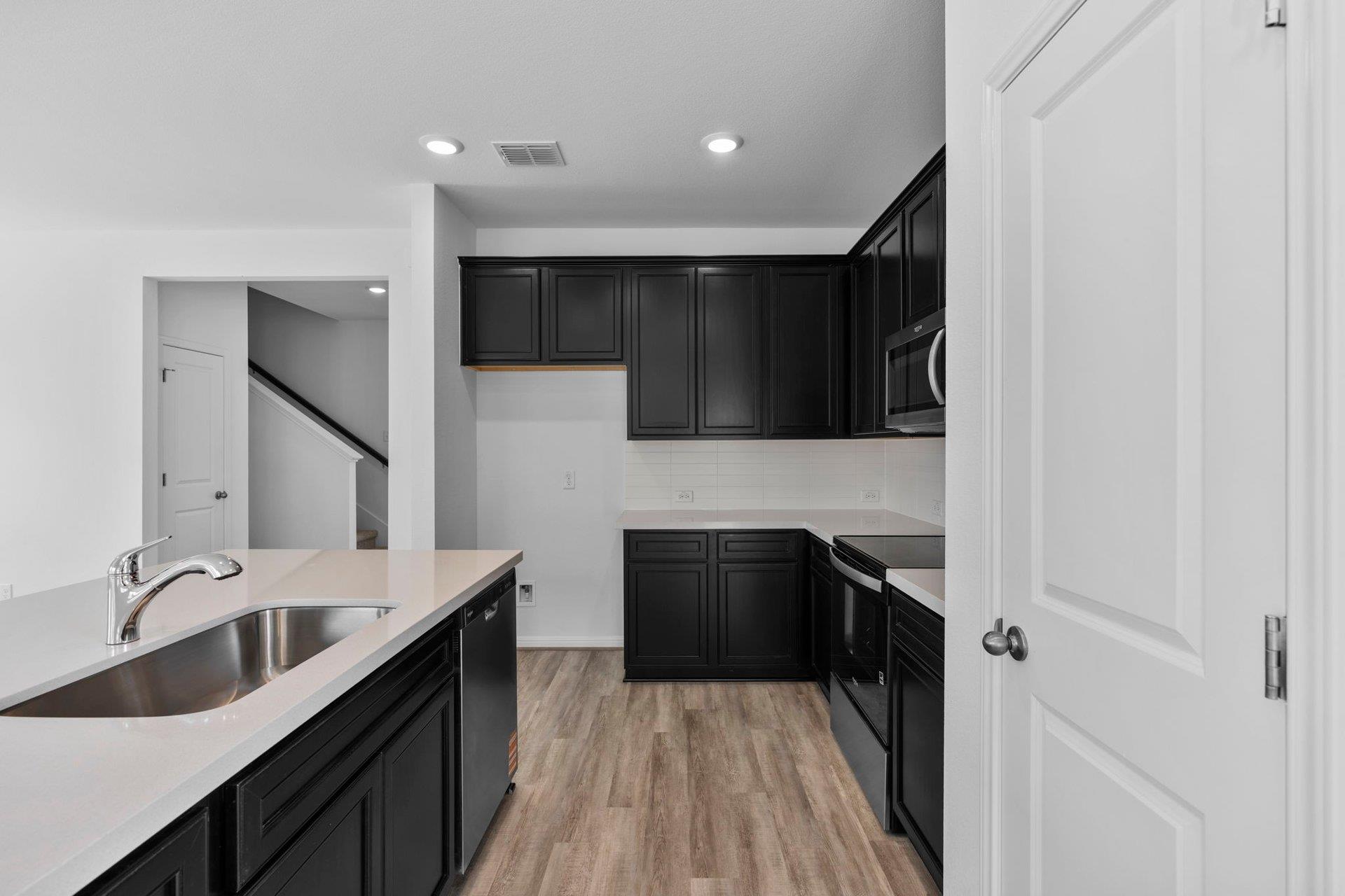 106 Pebblestream Pass Taylor TX 76574