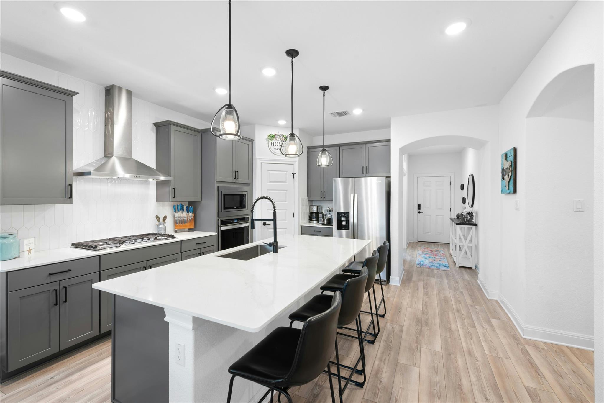 136 Banyon Drive Liberty Hill TX 78642