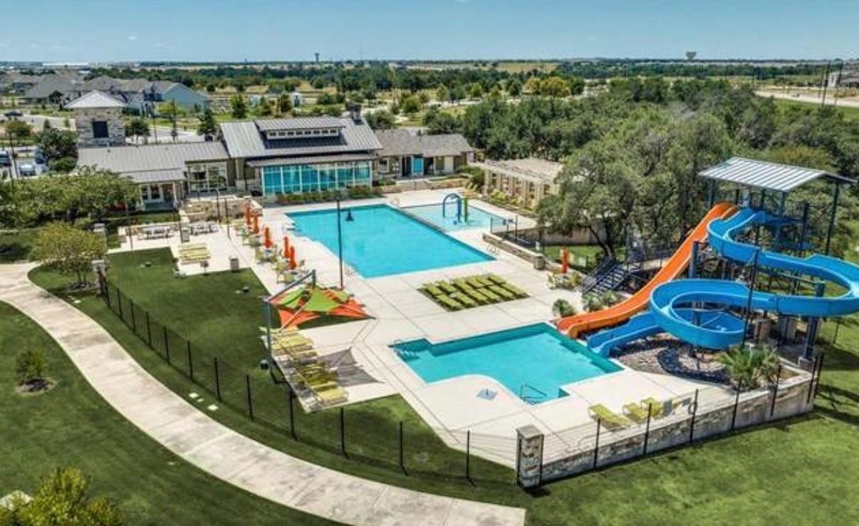 136 Banyon Drive Liberty Hill TX 78642