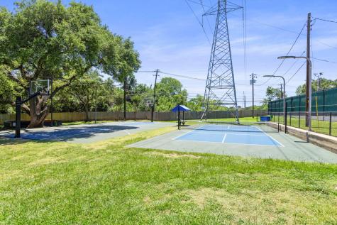4008 Balcones Woods Drive Austin TX 78759