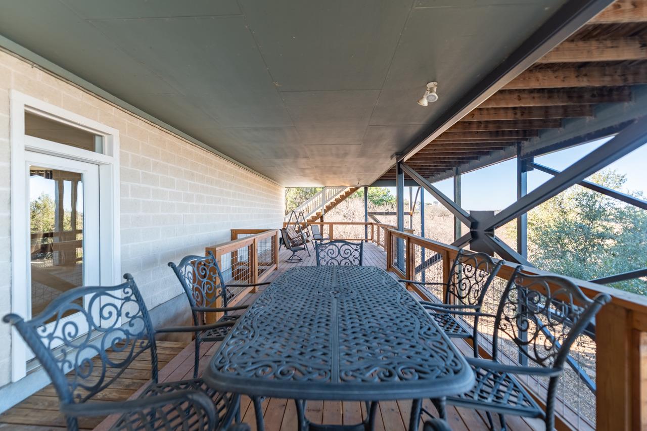 3506 Parliament Cove Lago Vista TX 78645