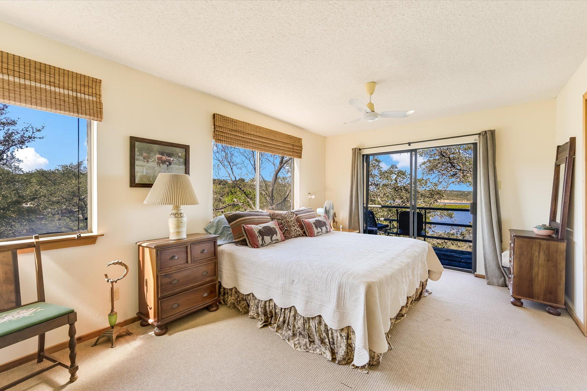 501 Coventry Road Spicewood TX 78669