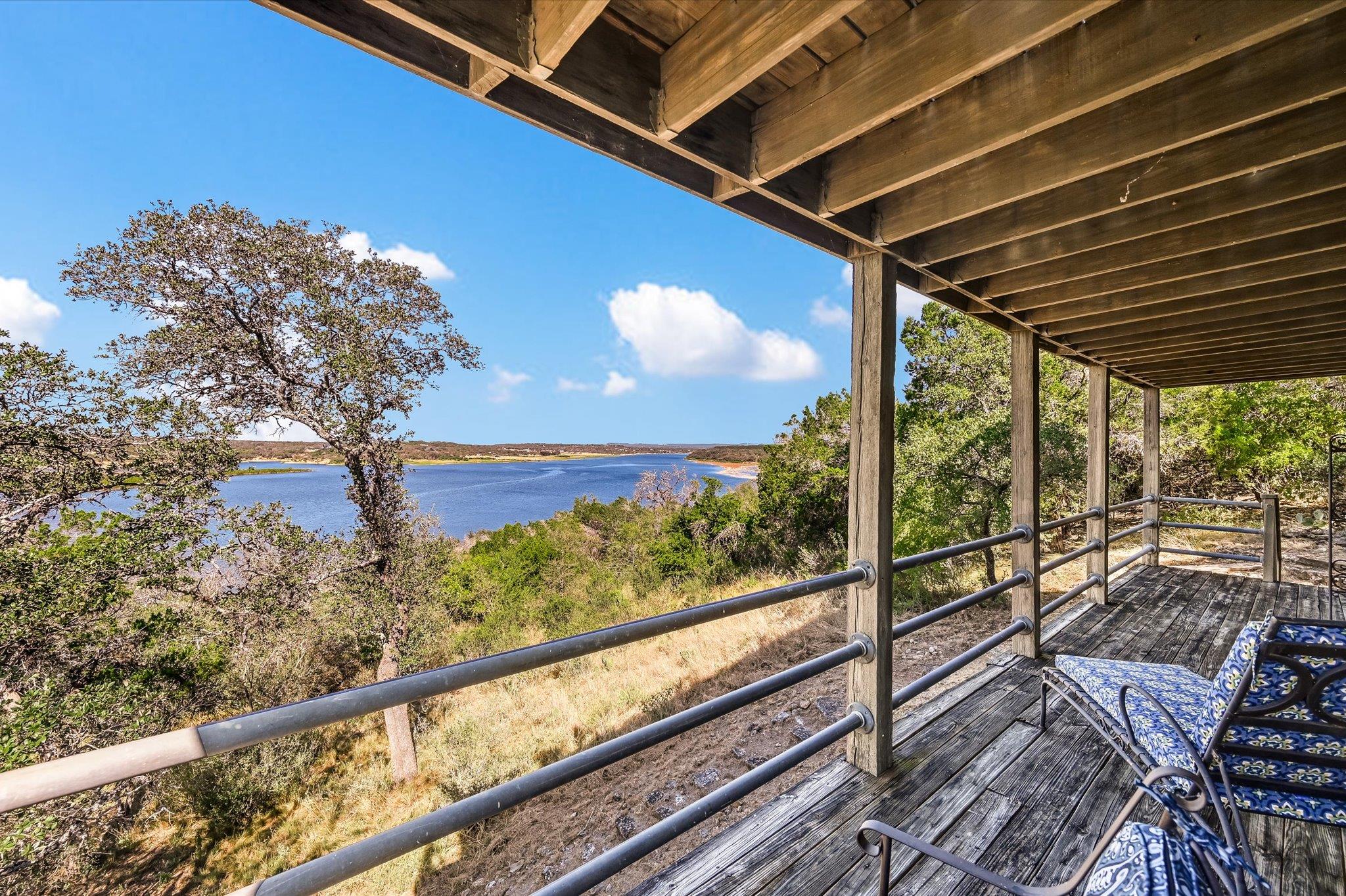 501 Coventry Road Spicewood TX 78669