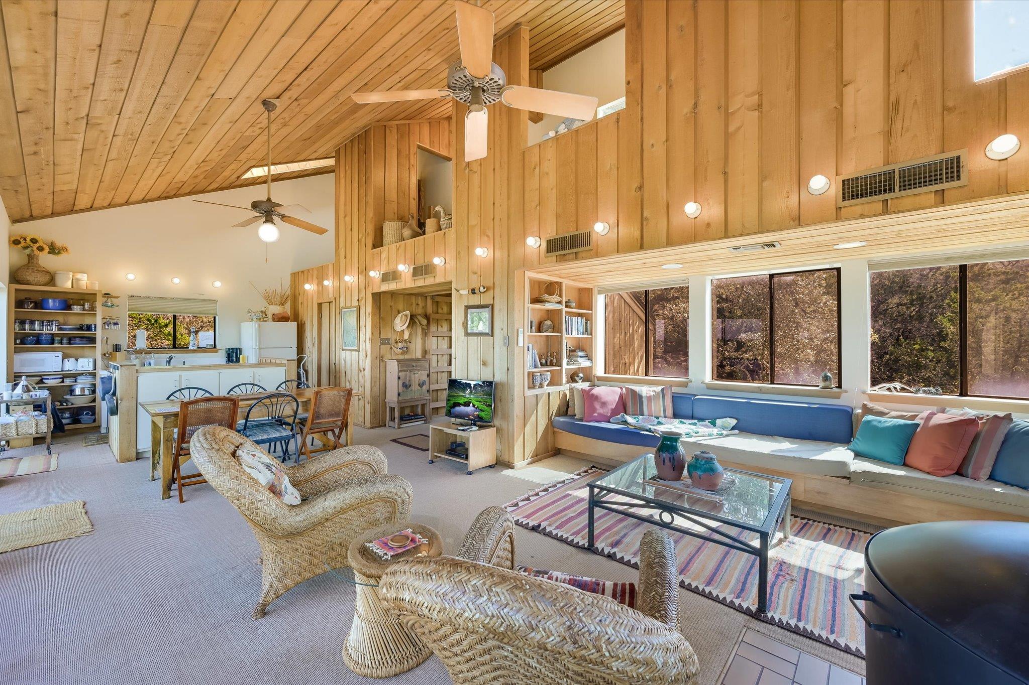 501 Coventry Road Spicewood TX 78669