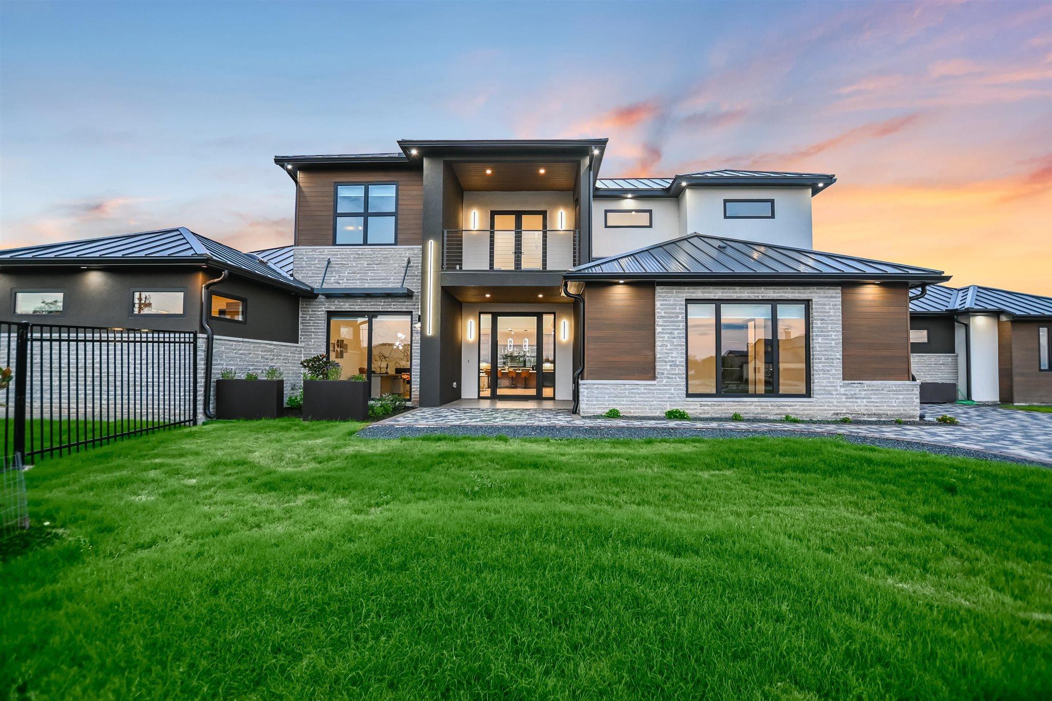 1806 Lauren Drive Spicewood TX 78669