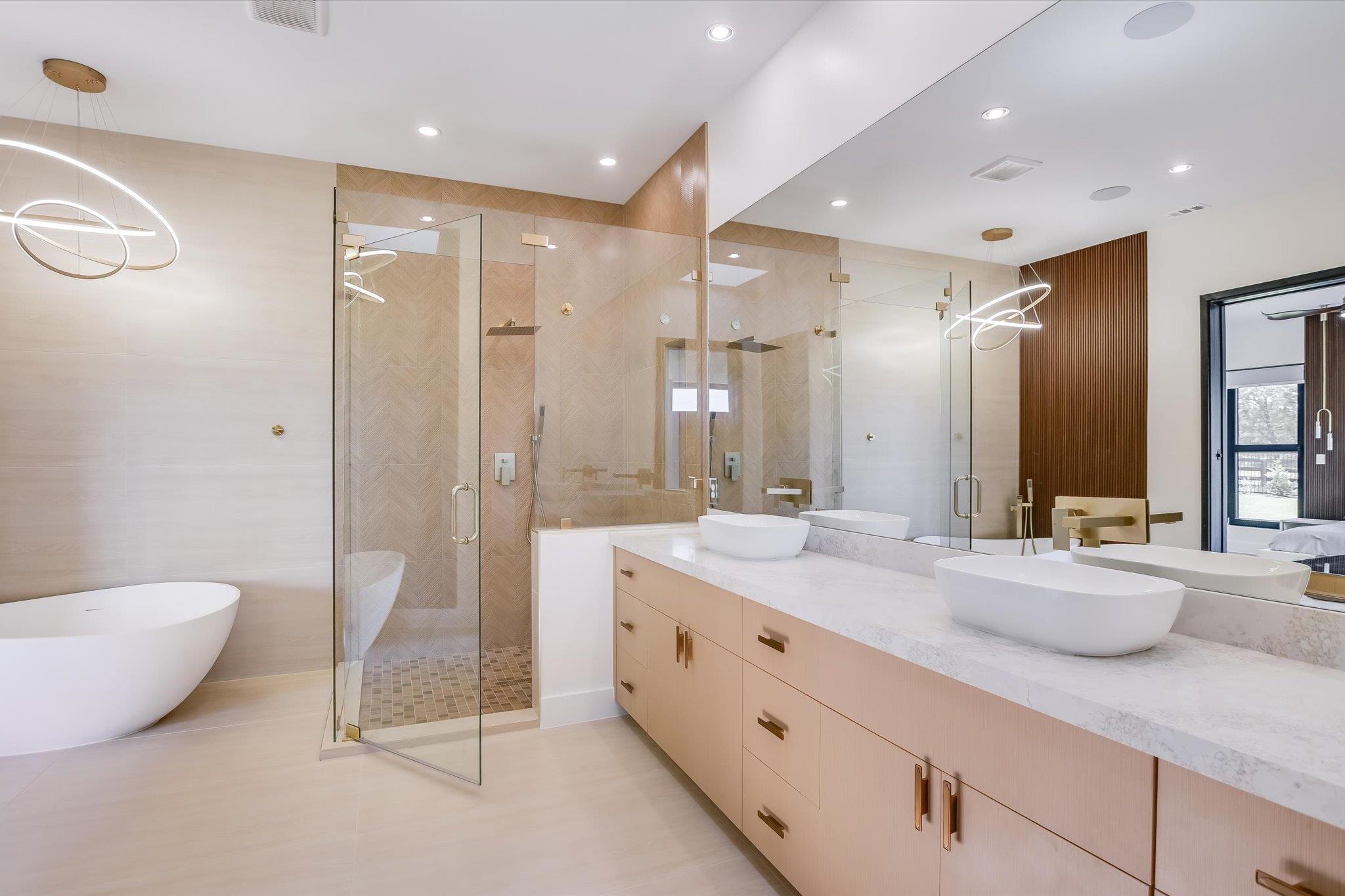 1806 Lauren Drive Spicewood TX 78669