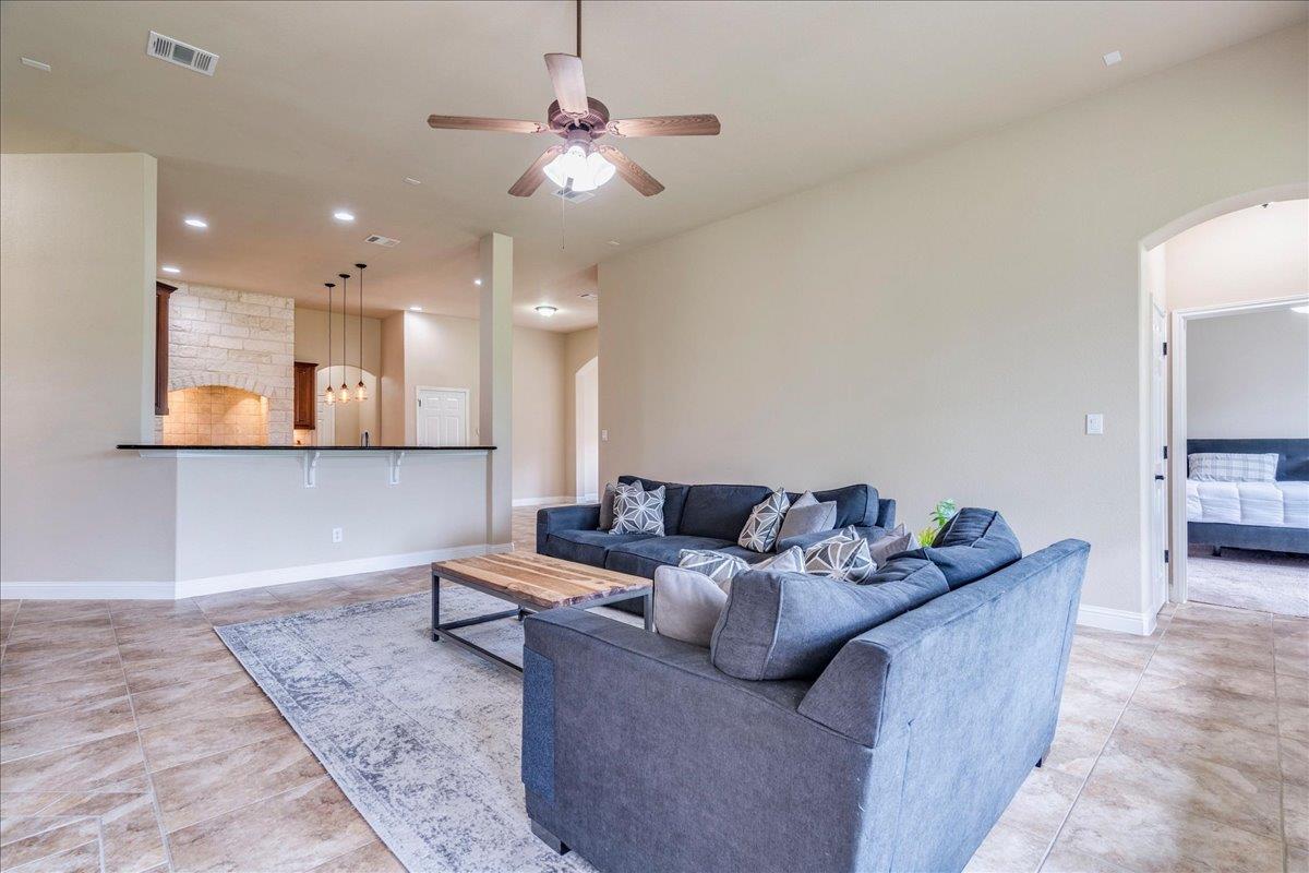 406 Ledge Stone Drive Austin TX 78737