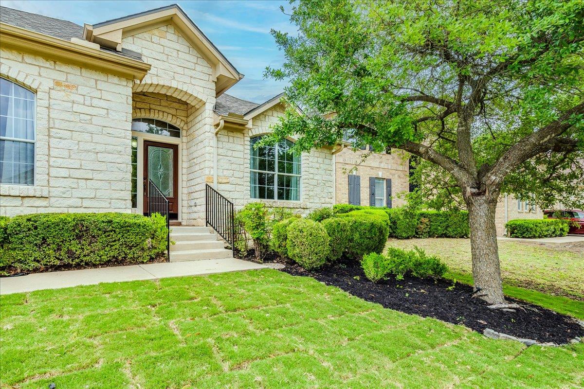 406 Ledge Stone Drive Austin TX 78737