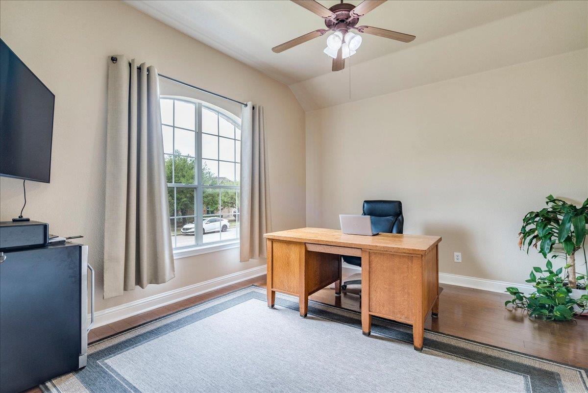 406 Ledge Stone Drive Austin TX 78737