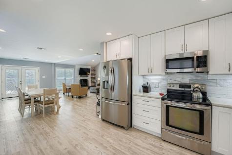 1121 Stoneoak Lane Austin TX 78745