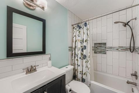 1121 Stoneoak Lane Austin TX 78745