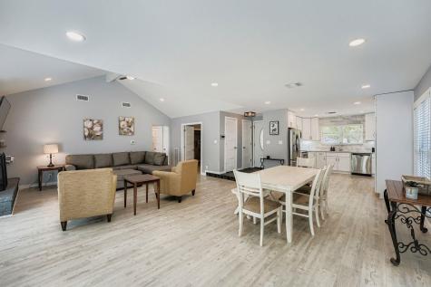 1121 Stoneoak Lane Austin TX 78745