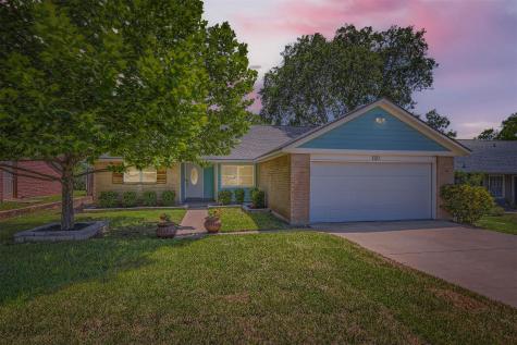 1121 Stoneoak Lane Austin TX 78745