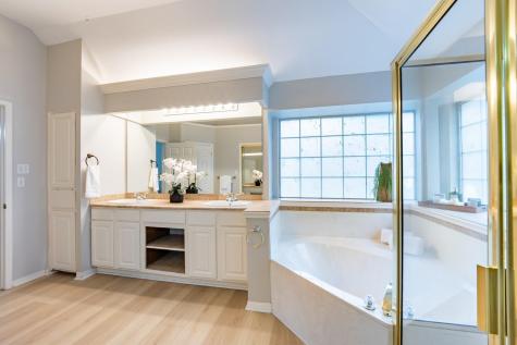 12604 Oro Valley Cove Austin TX 78729