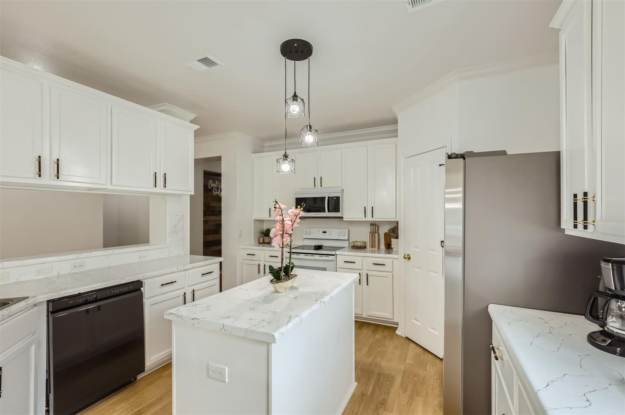 1016 Thackeray Lane Pflugerville TX 78660