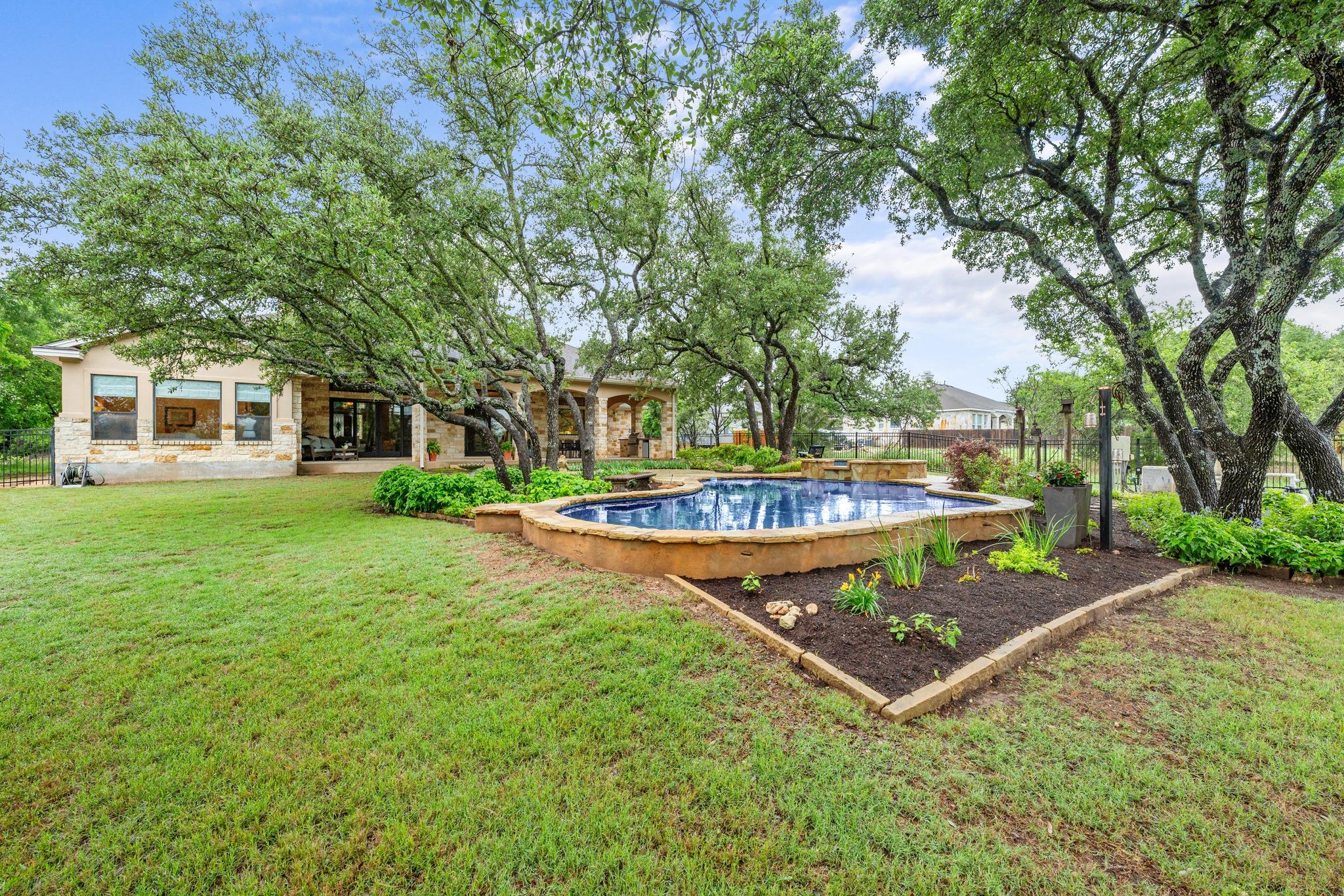 241 Onion Creek Lane Driftwood TX 78619