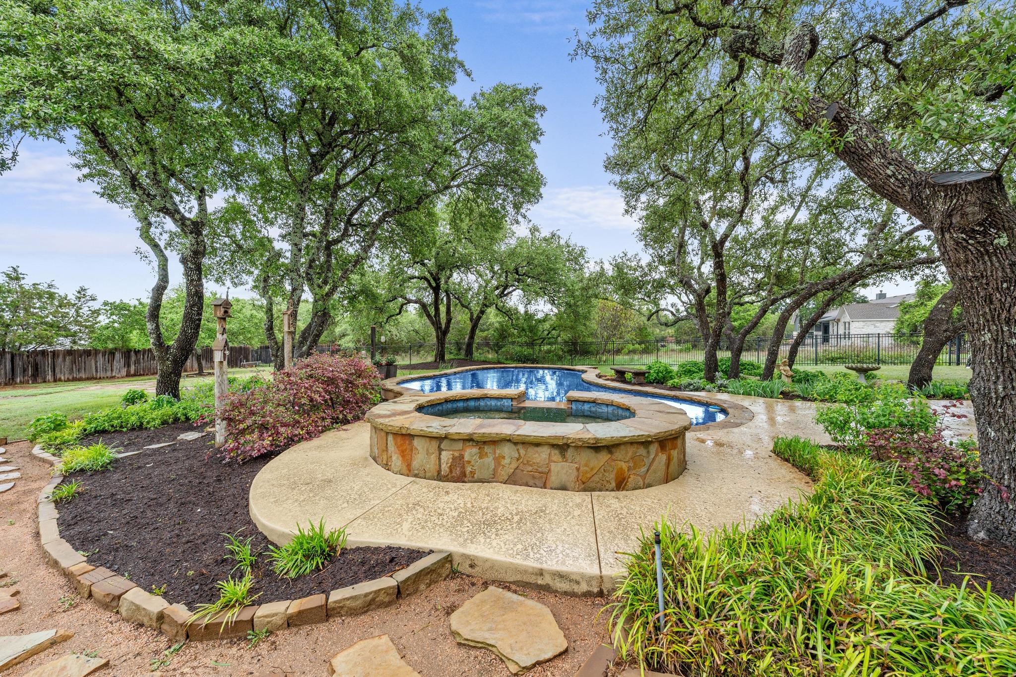 241 Onion Creek Lane Driftwood TX 78619
