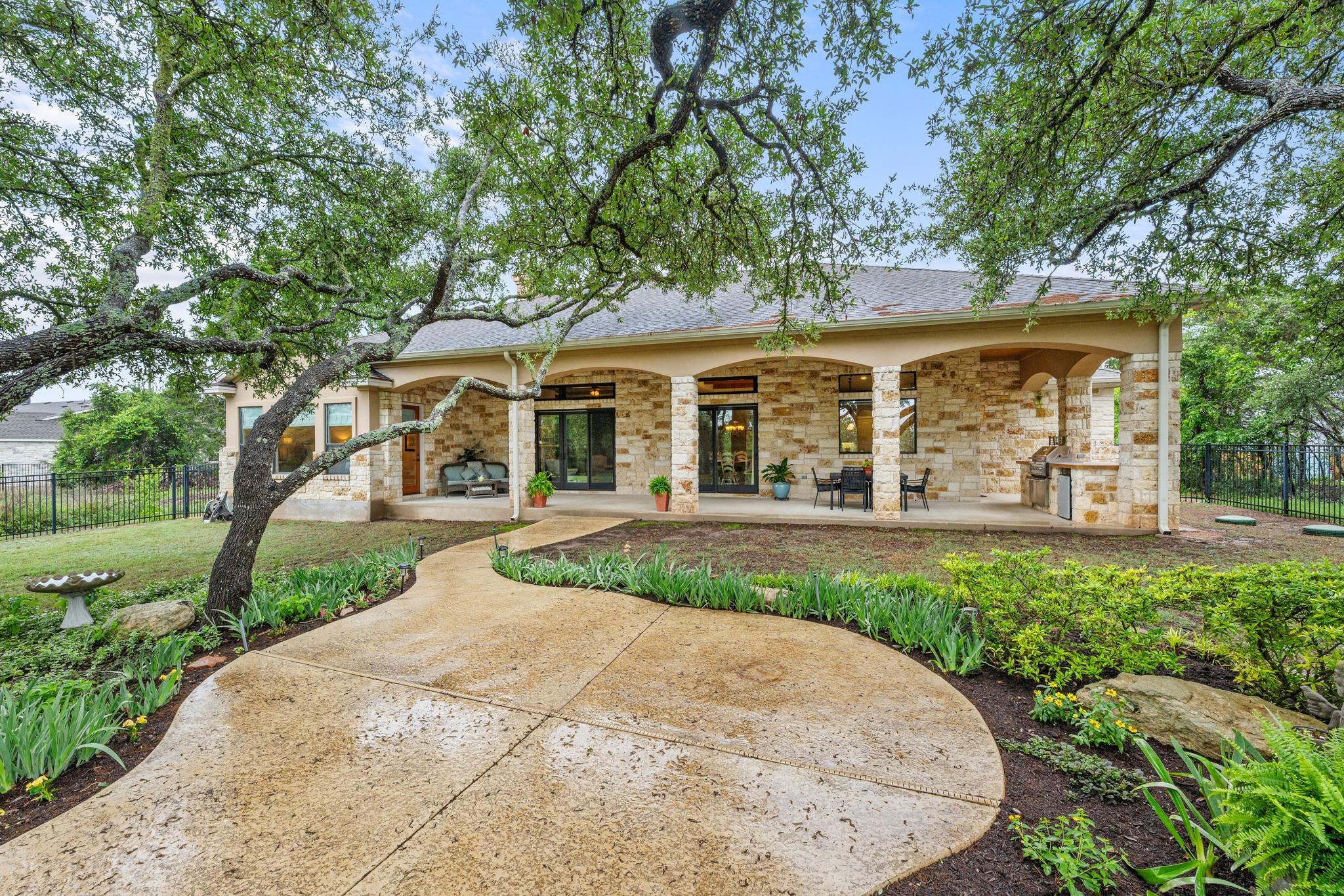 241 Onion Creek Lane Driftwood TX 78619