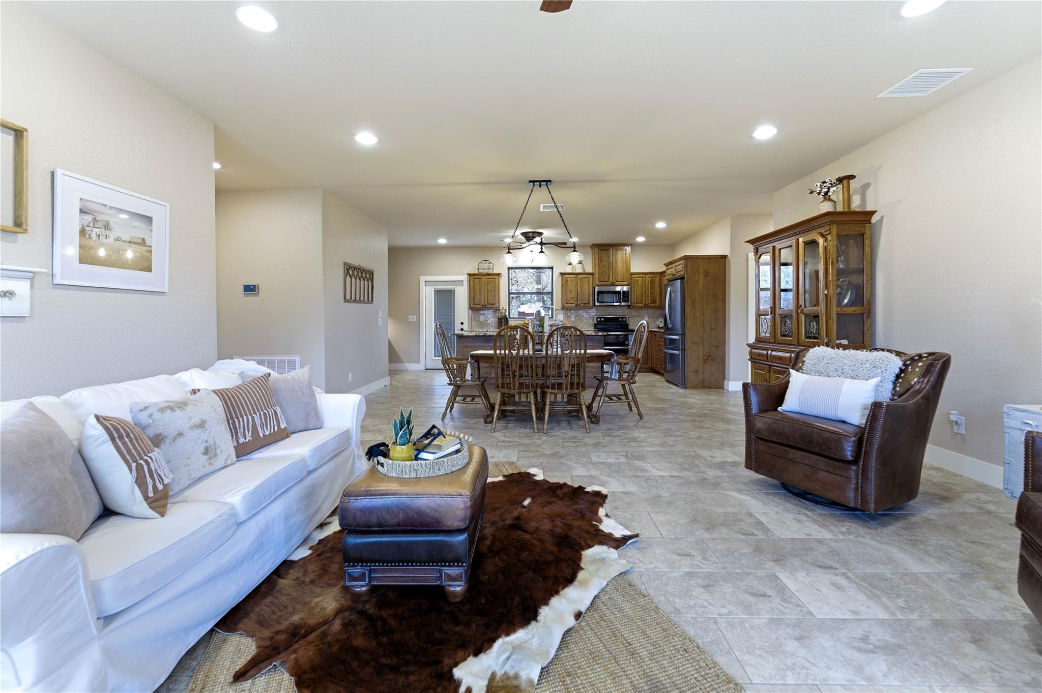 203 Champions (TWO Homes) Boulevard La Vernia TX 78121
