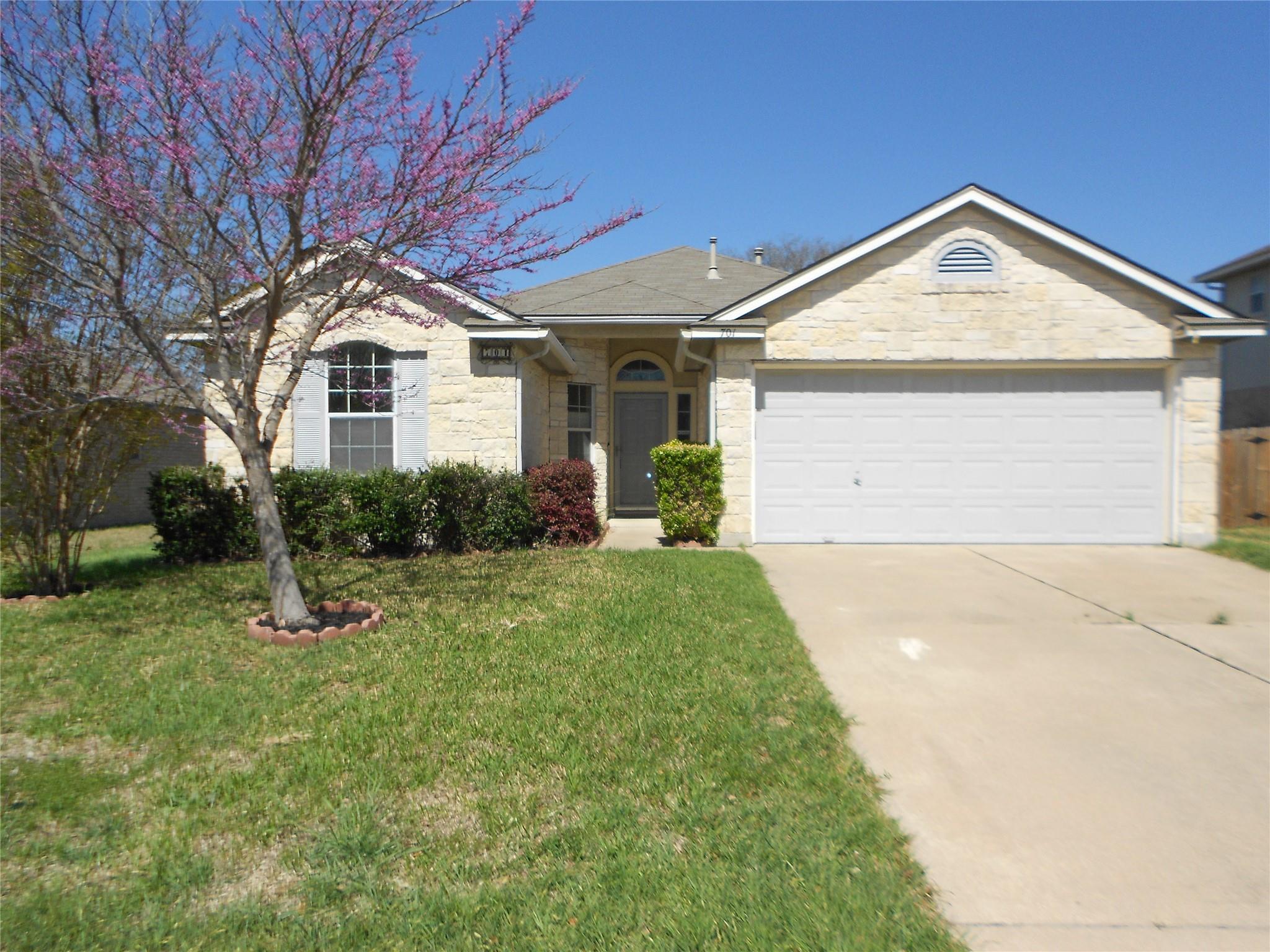 701 Los Robles Road Leander TX 78641