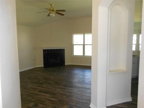 701 Los Robles Road Leander TX 78641