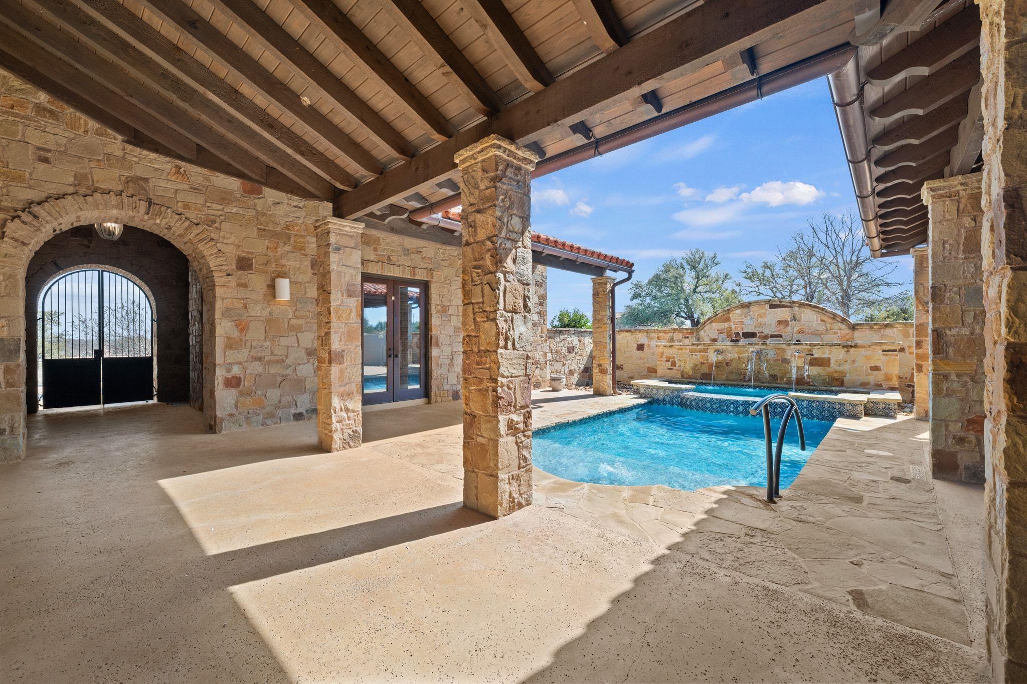 444 La Serena Loop Horseshoe Bay TX 78657