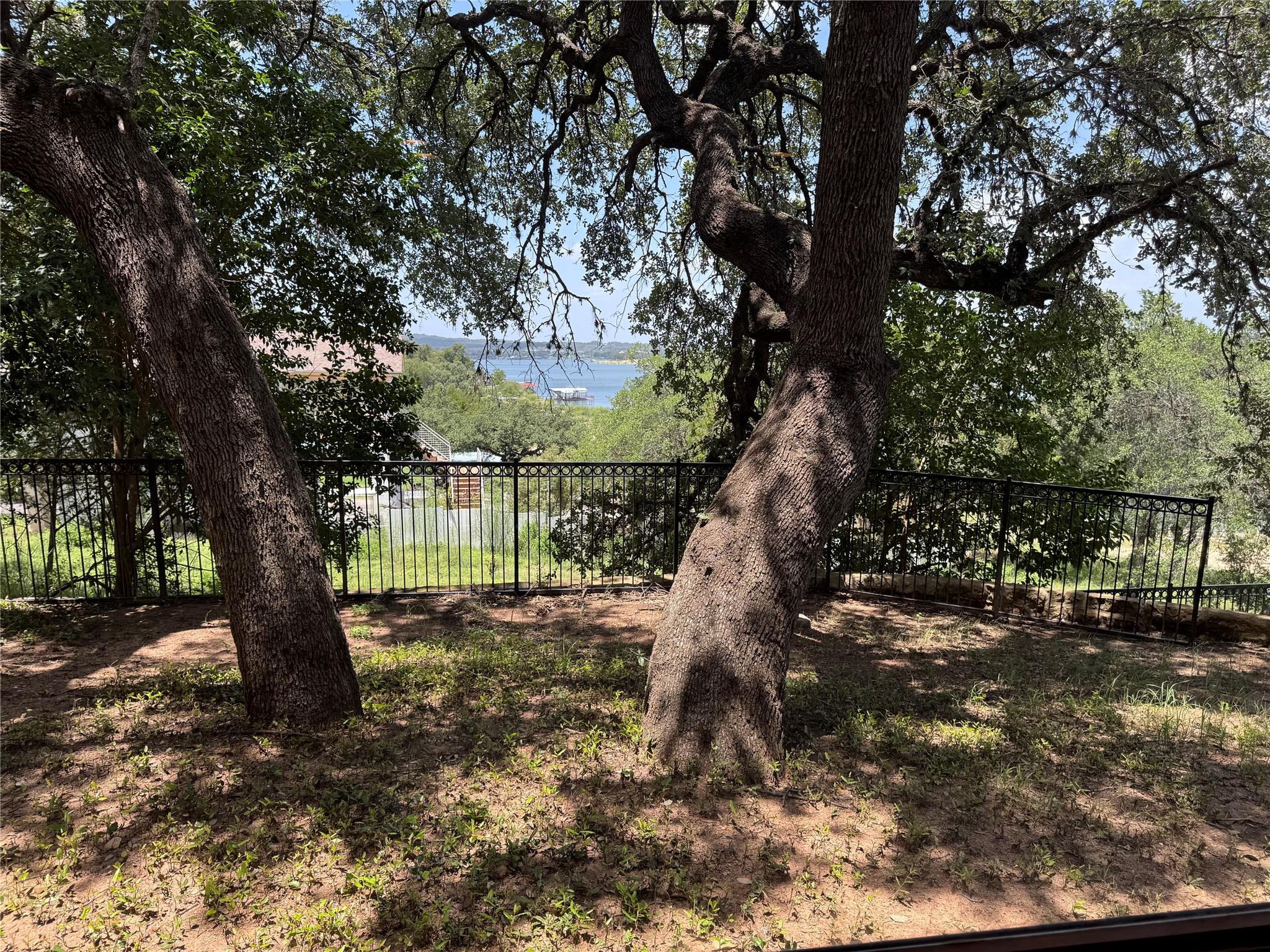 20704 E Lakeshore Drive Spicewood TX 78669