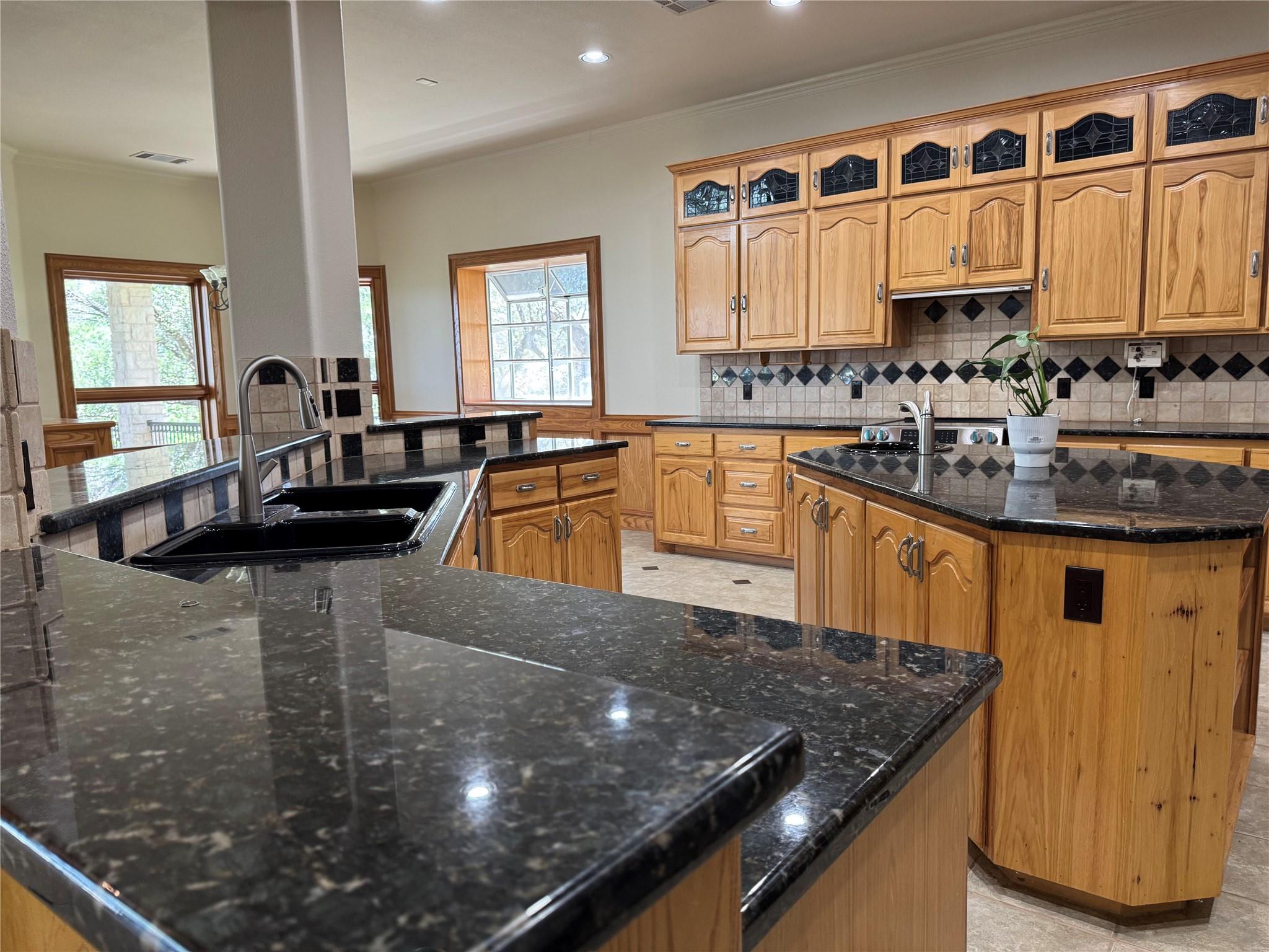 20704 E Lakeshore Drive Spicewood TX 78669