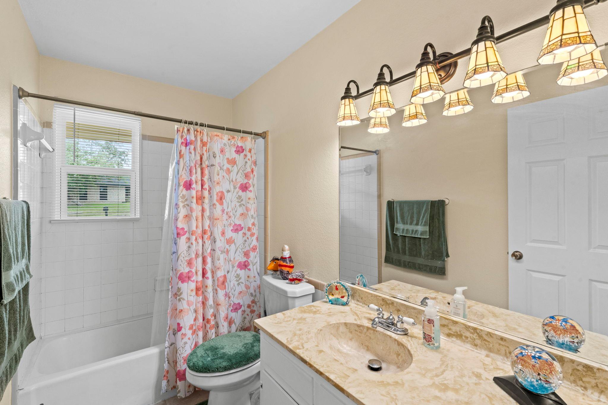 716 Buckingham Place Austin TX 78745