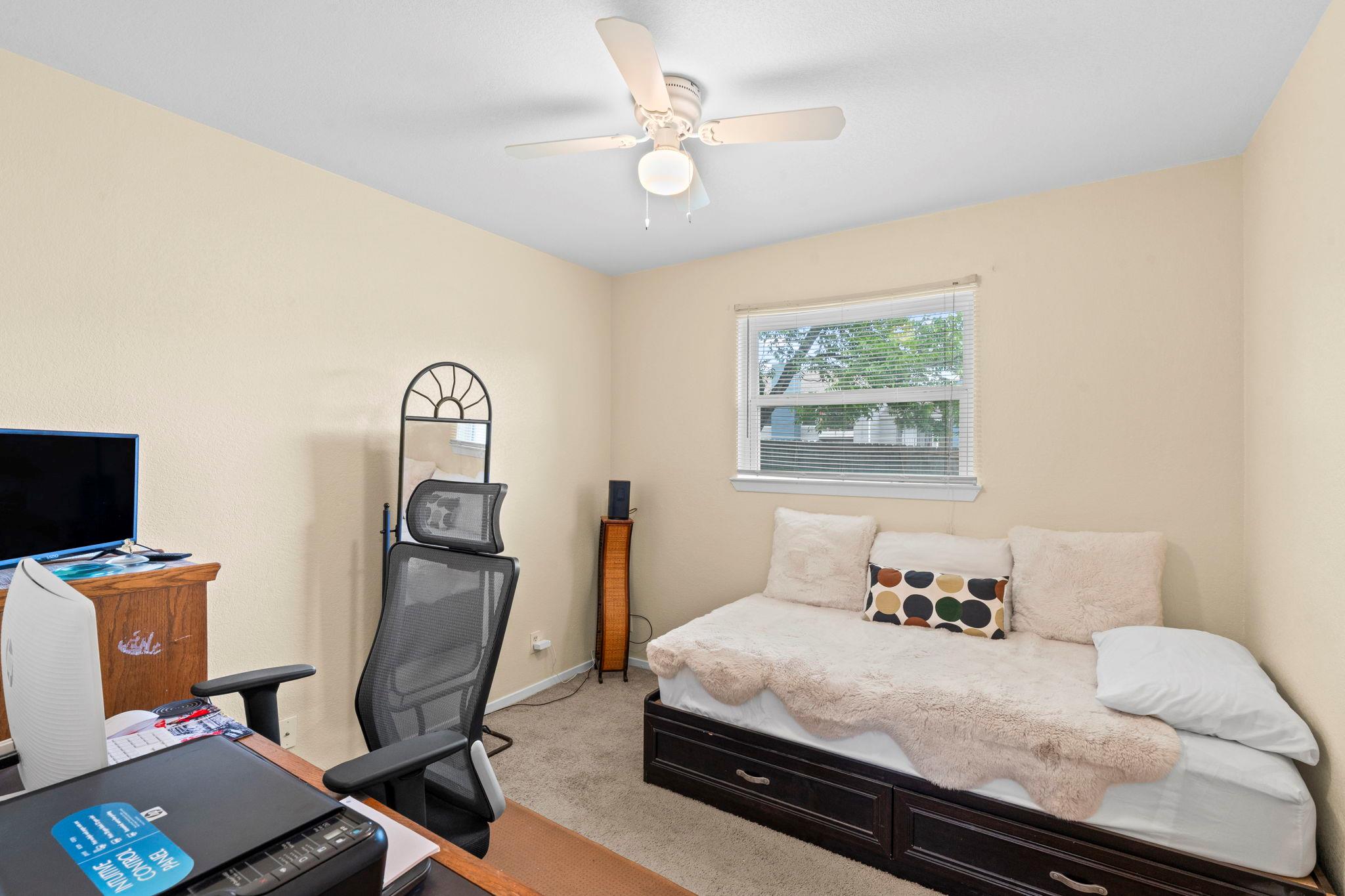 716 Buckingham Place Austin TX 78745