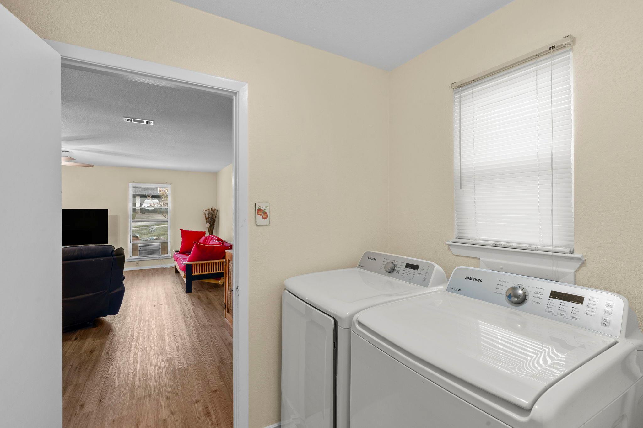 716 Buckingham Place Austin TX 78745