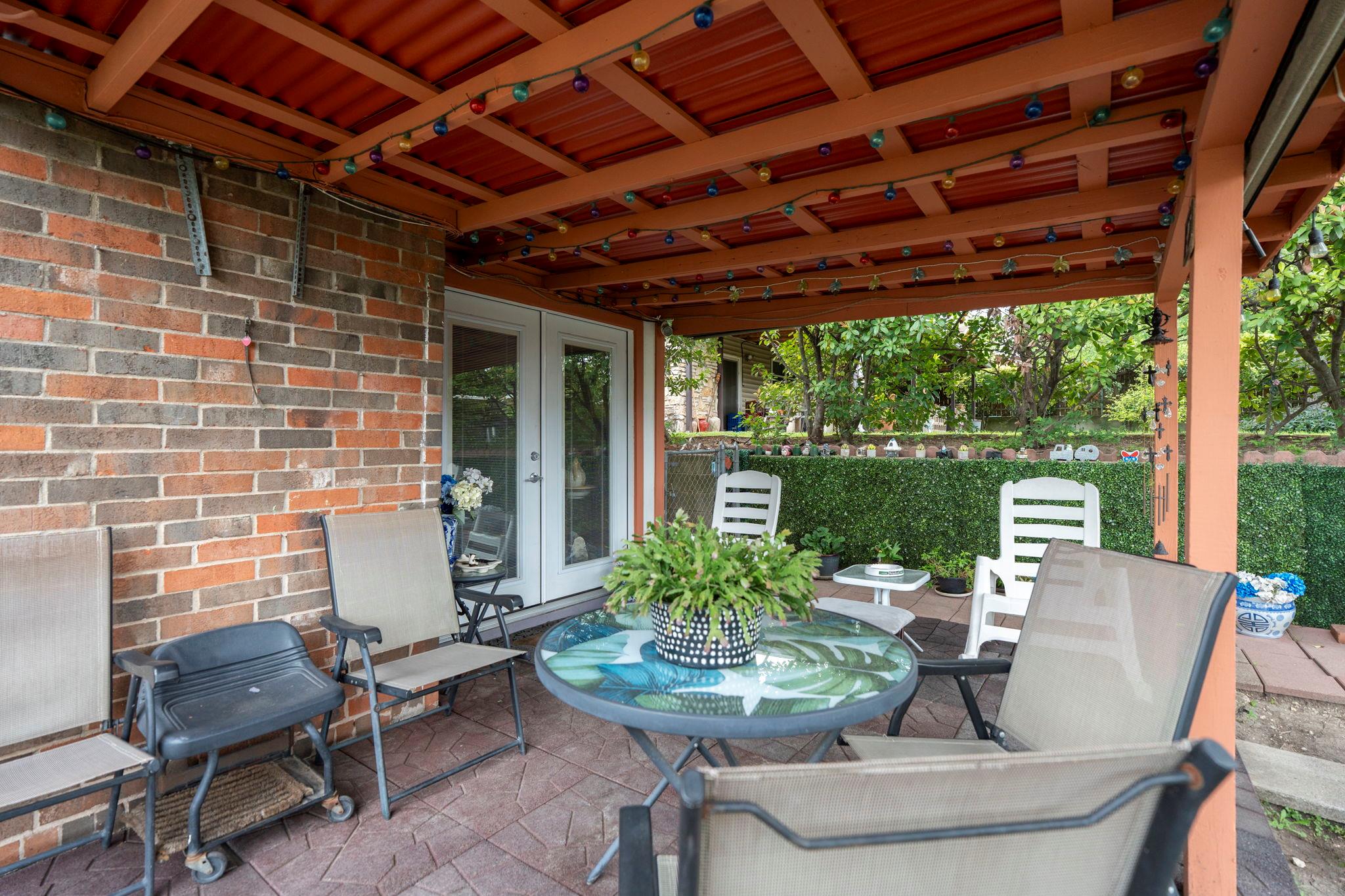 716 Buckingham Place Austin TX 78745