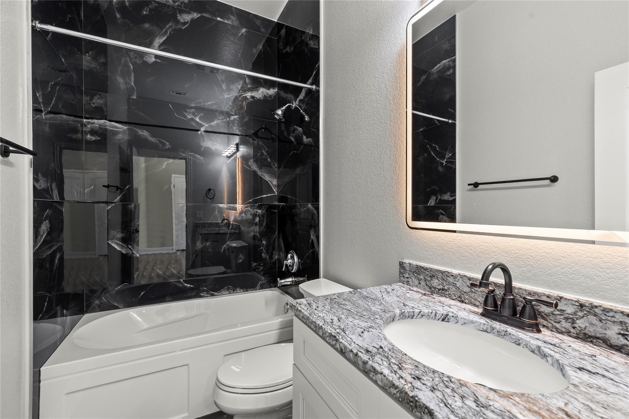 3706 Austin Cove Lago Vista TX 78645