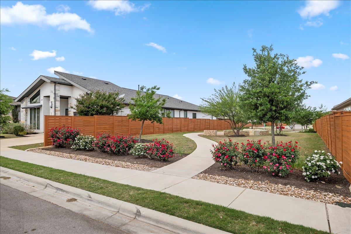 8212 Gilwice Lane Austin TX 78744