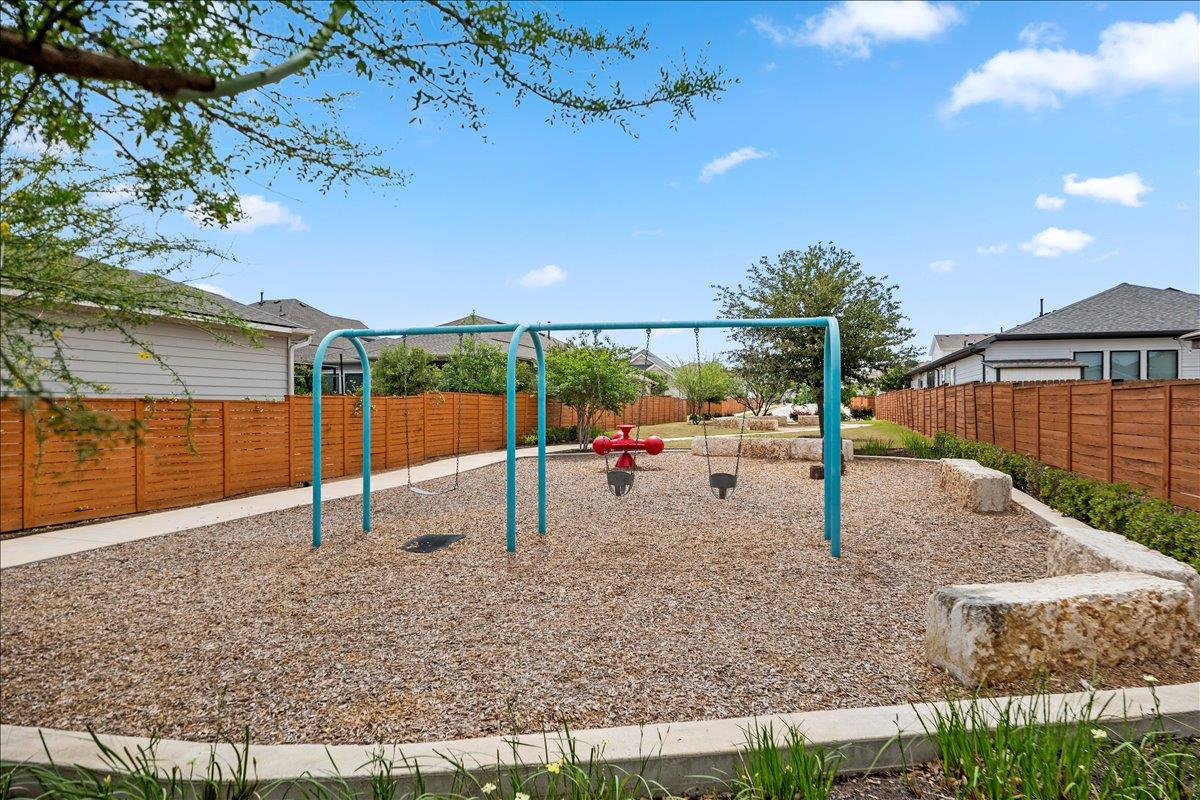 8212 Gilwice Lane Austin TX 78744